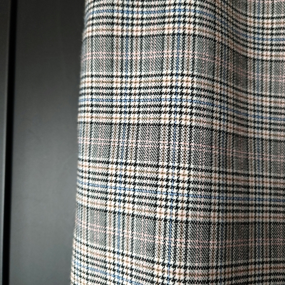 NWT $68 T TAHARI PLAID BLACK/CREAM PENCIL SKIRT SIZE 14 - Picture 2 of 8